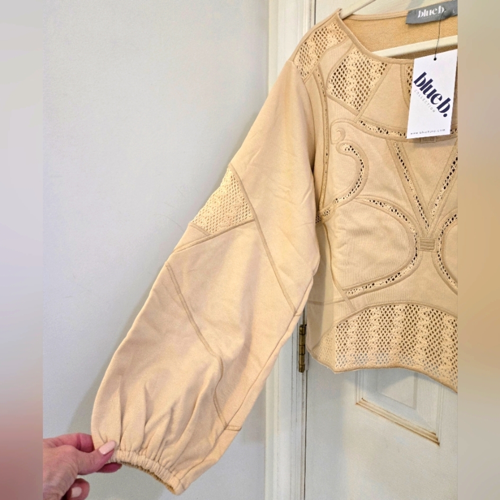 Blue b. NWT Cream Top Large - Picture 4 of 10